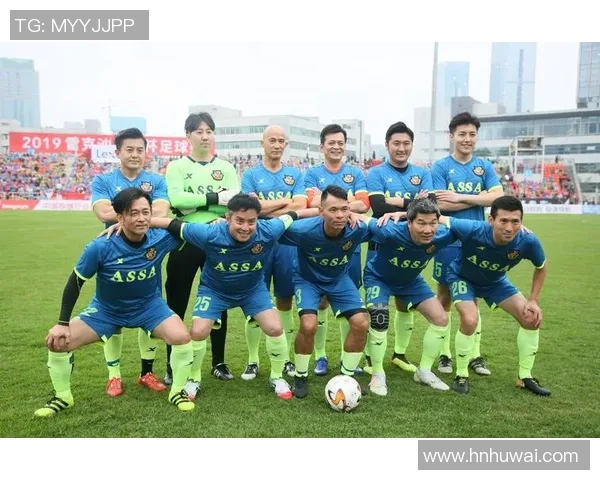 足球明星与电影明星谁更受欢迎探讨娱乐圈的影响力与社会关注度 足球明星与电影明星谁更受欢迎探讨娱乐圈的影响力与社会关注度