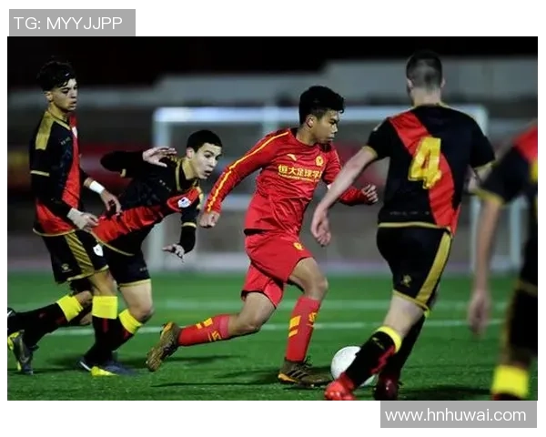 赛后复盘:上海足球队与武汉足球队的团队协作与战术分析 赛后复盘:上海足球队与武汉足球队的团队协作与战术分析